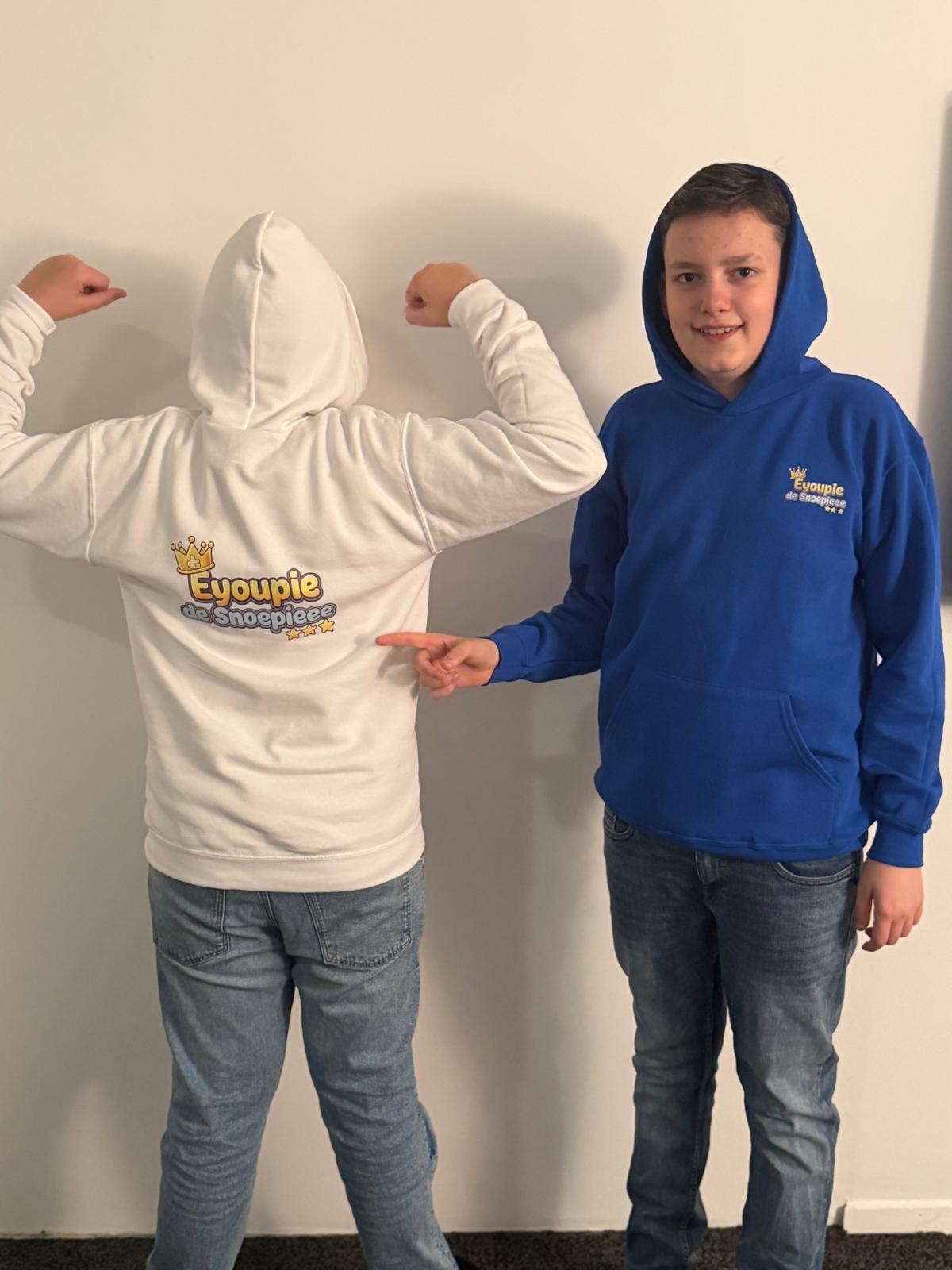 Witte & blauwe hoodie samen